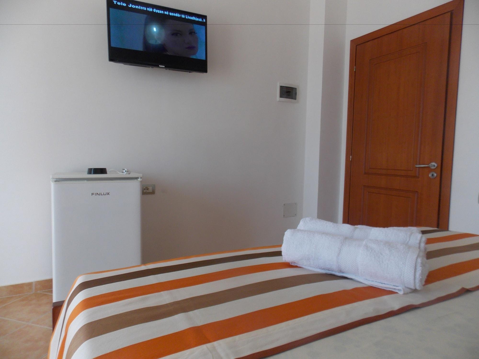 Hotel Piccolino ซารานเดอ ภายนอก รูปภาพ